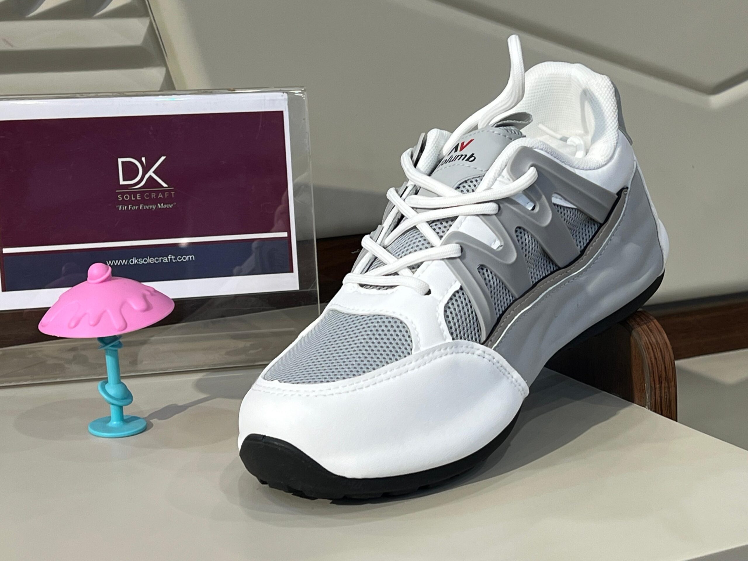 Kolumb Men’s Sneakers.